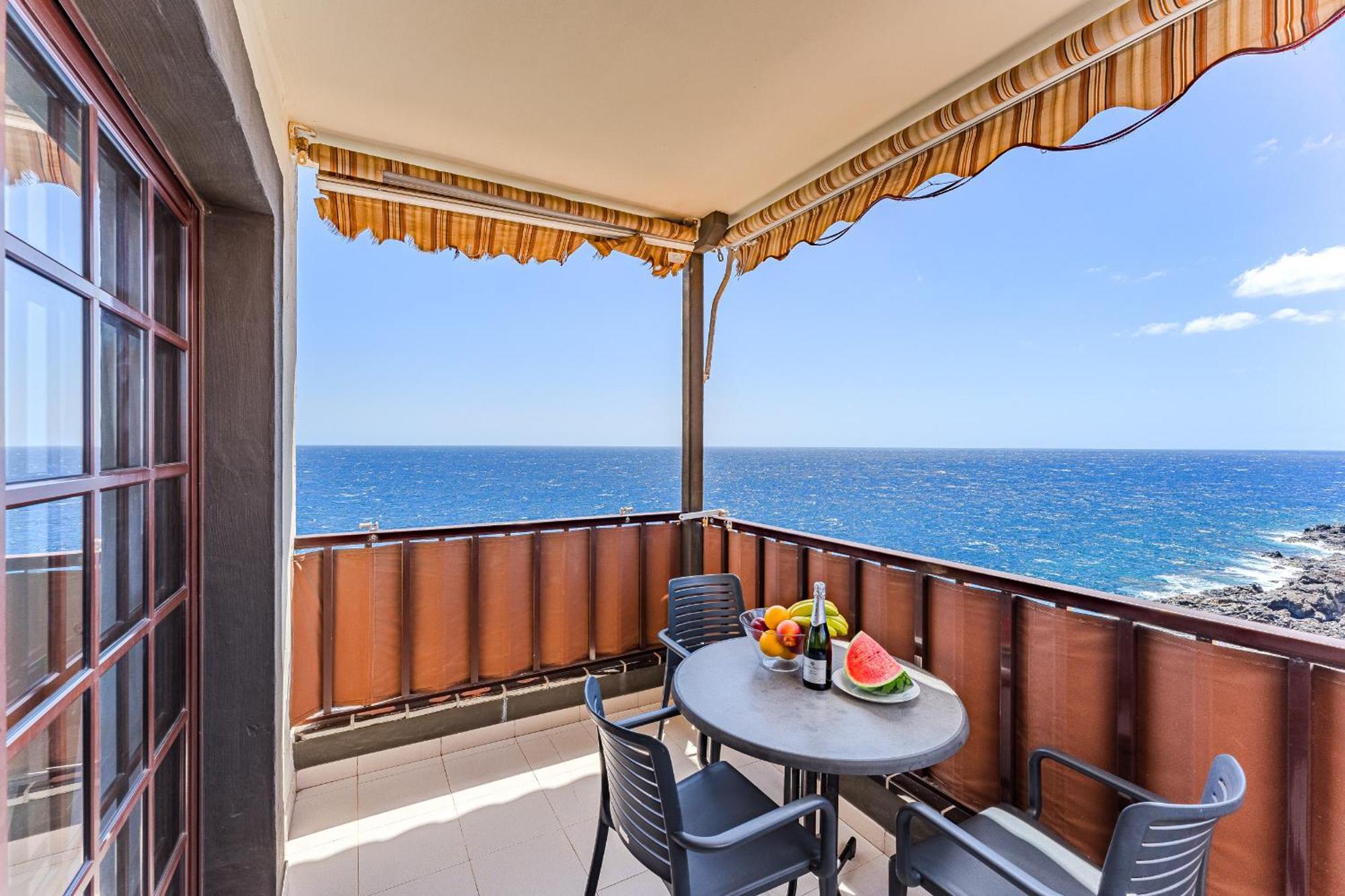 Studio Over The Ocean Costa Del Silencio Exterior photo